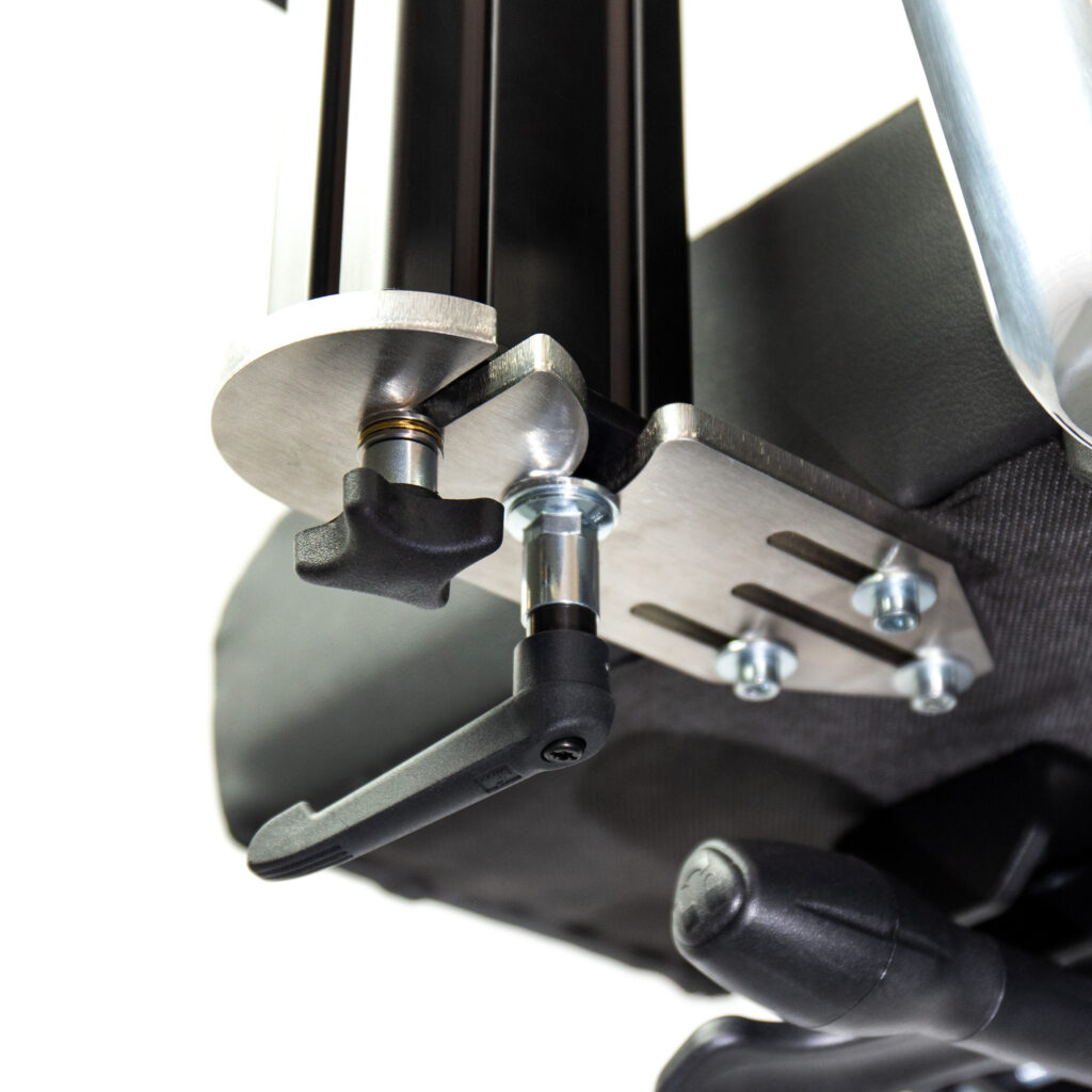 Swivel and quick release adapter - Image 4